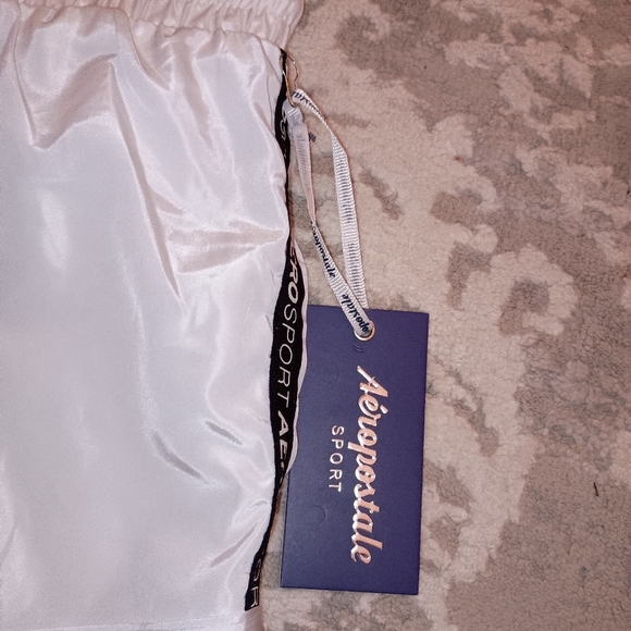 Aeropostale sport running Workout Women's Shorts Med NWT - Picture 5 of 7